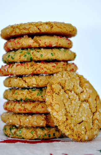 molasses-cookies-stacked molasses-cookies-stacked