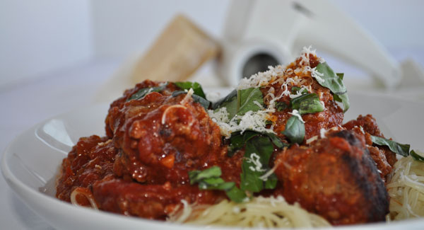 homemade-spaghetti-and-meatballs homemade-spaghetti-and-meatballs