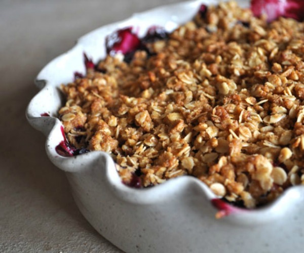 triple-berry-crisp
