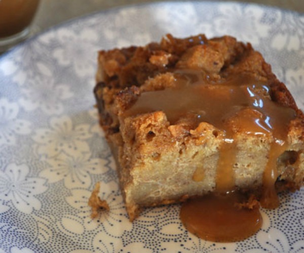 Bread-pudding-with-caramel-sauce-mountain-mama-cooks-1