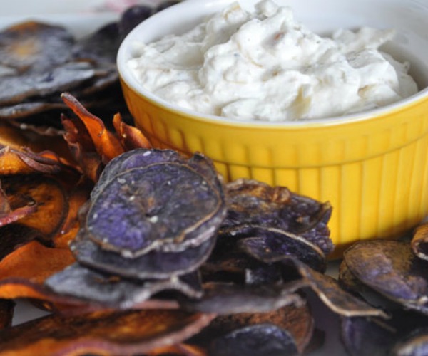 caramelized-onion-dip-with-sweet-potato-chips-mountain-mama-cooks-1