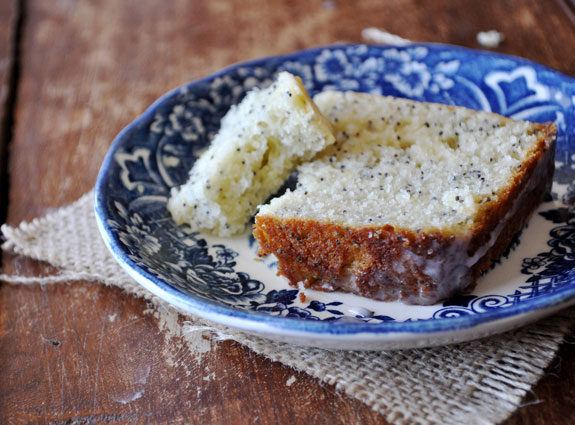 lemon-poppy-loaf-mountain-mama-cooks lemon-poppy-loaf-mountain-mama-cooks