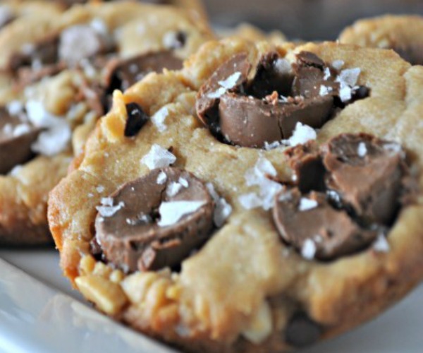 salted-peanut-butter-rolo-cookies-1