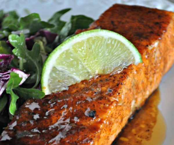 sweet-spicy-peach-glazed-salmon-recipe