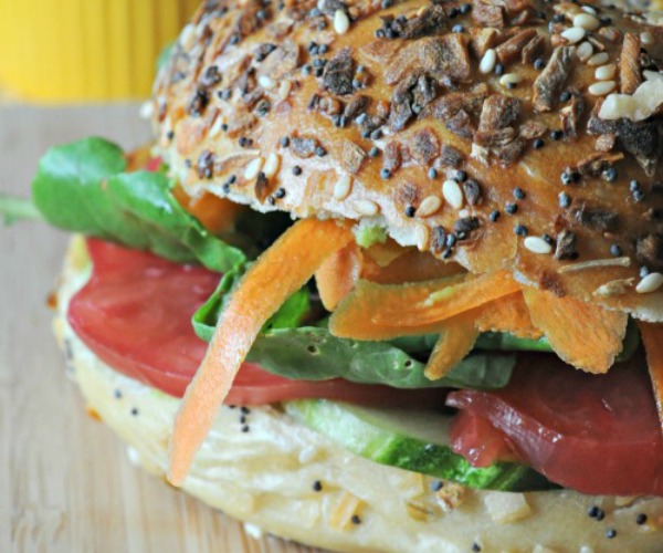 veggie-bagel-sandwich-mountain-mama-cooks