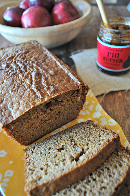 Apple Fig Bread, www.mountainmamacooks.com Apple Fig Bread, www.mountainmamacooks.com