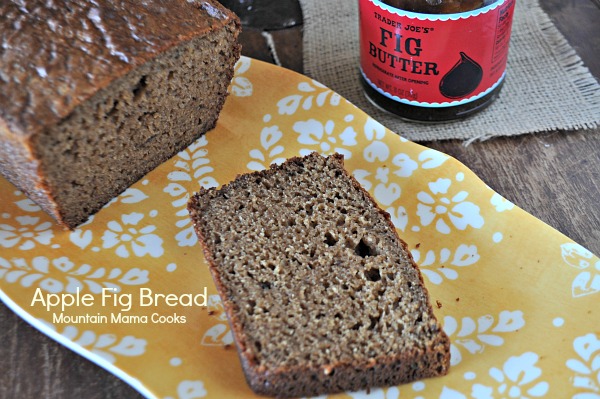 Apple-Fig Quick Bread Recipe, www.mountainmamacooks.com Apple-Fig Quick Bread Recipe, www.mountainmamacooks.com