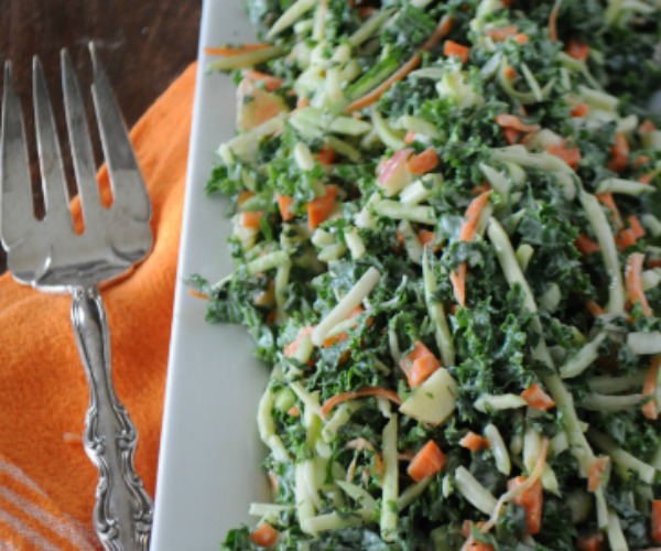 Fall-Kale-Salad-www.mountainmamacooks.com_