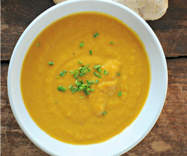 Carrot-Ginger-Soup-Recipe-Mountain-Mama-Cooks