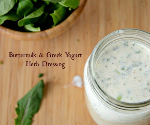 Buttermilk-Greek-Yogurt-Herb-Dressing-www.mountainmamacooks.com-recipe-salad-ranchdressing