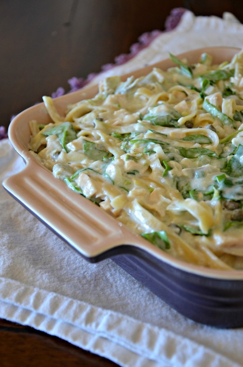 leftover chicken bake with spinach and artichoke hearts, www.mountainmamacooks.com leftover chicken bake with spinach and artichoke hearts, www.mountainmamacooks.com