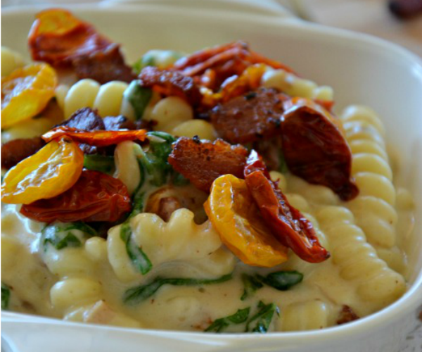 quick-BLT-mac-cheese-recipe-www.mountainmamacooks.com_
