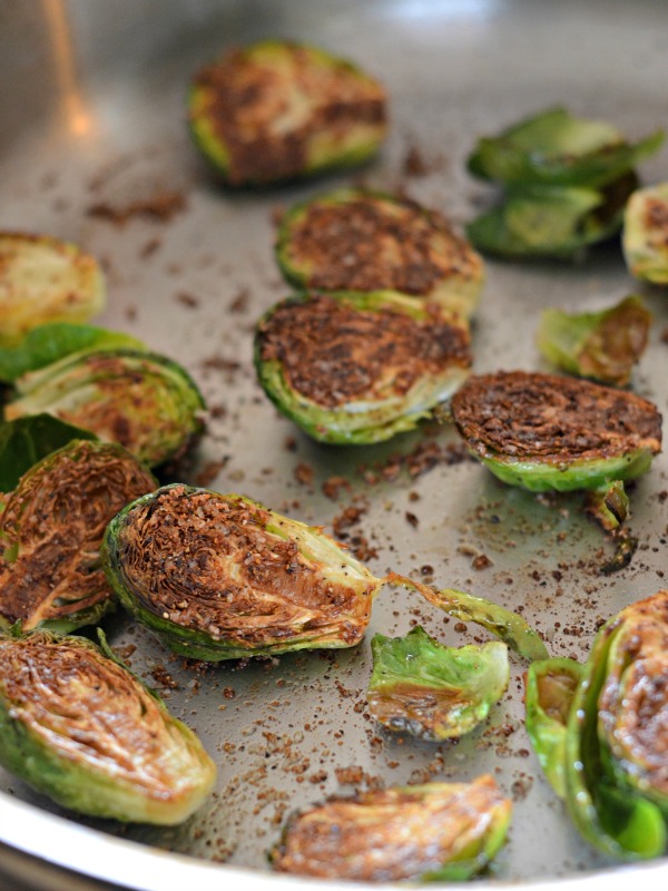 8 minute brussels sprouts recipe, www.mountainmamacooks