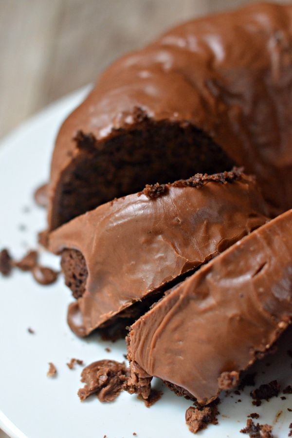 Mama Moist Chocolate Cake Mama Moist Chocolate Cake